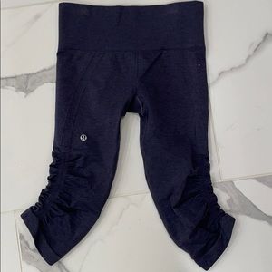 Lululemon cropped leggings